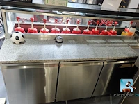 Gekoelde werktafel met inhoud - afbeelding 3 van  11
