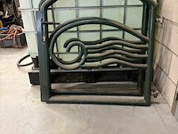 Gelakt hekje in metaal - afbeelding 2 van  3