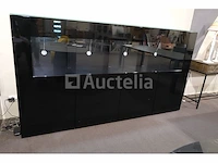 Gelakte vitrine