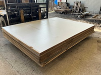 Gelamineerde vezelplaat (40x) - afbeelding 1 van  14