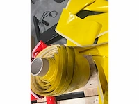Gele pvc-beschermhoes voor palen of stangen van speeltoestellen – 5 m - afbeelding 5 van  8