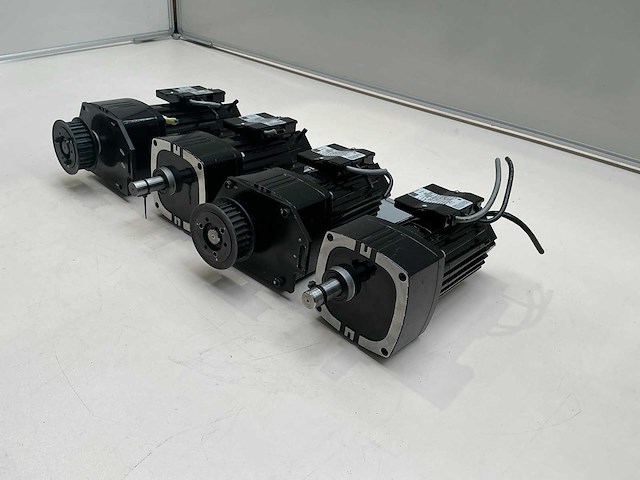 Gelijkstroommotor met tandwieloverbrenging en encoder – bodin electric company (4x) - afbeelding 3 van  7