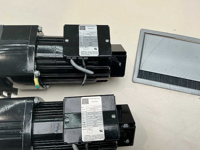 Gelijkstroommotor met tandwieloverbrenging en encoder – bodin electric company (4x) - afbeelding 4 van  7