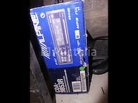 Geluidsapparatuur voor de auto - afbeelding 8 van  9