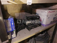 Geluidsapparatuur voor de auto - afbeelding 3 van  9