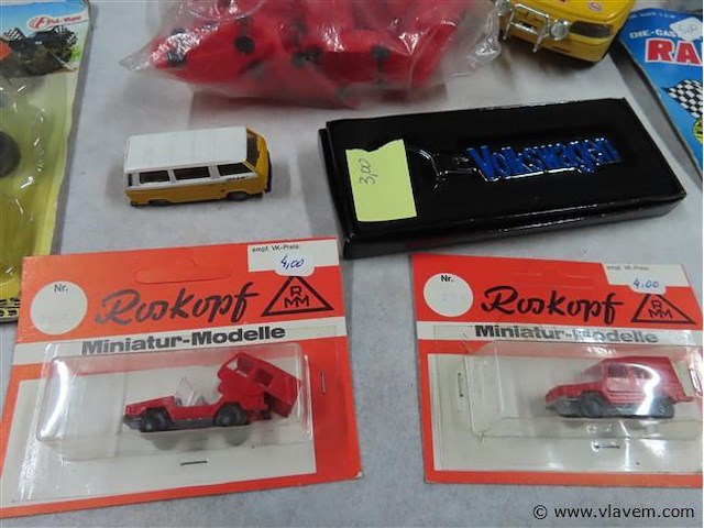 Gemengd lot volgens foto - afbeelding 7 van  8