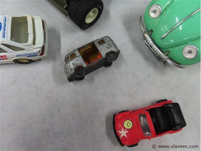 Gemengd lot volgens foto - afbeelding 3 van  6