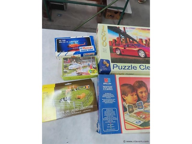 Gemengd lot volgens foto - afbeelding 2 van  3