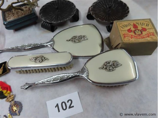 Gemengd lot - afbeelding 2 van  3