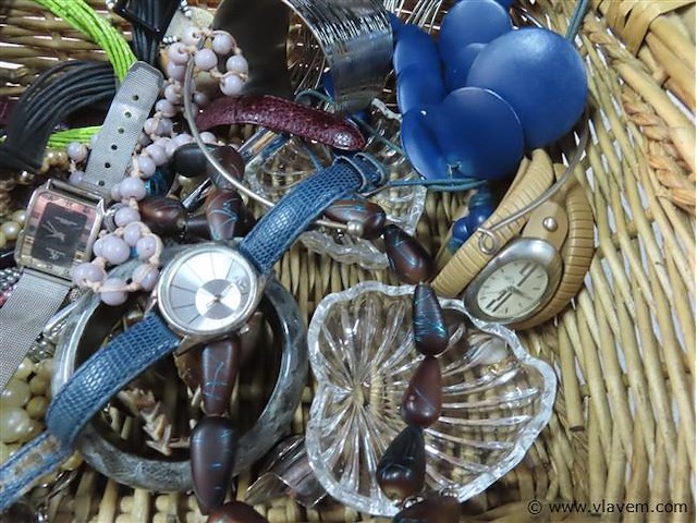 Gemengd lot - afbeelding 2 van  4