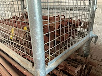 Gemengde partij metalen constructieonderdelen - schoren / stempelplaten met voetplaten - afbeelding 2 van  15