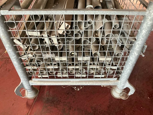 Gemengde partij steigeronderdelen / valbeveiliging - afbeelding 3 van  16