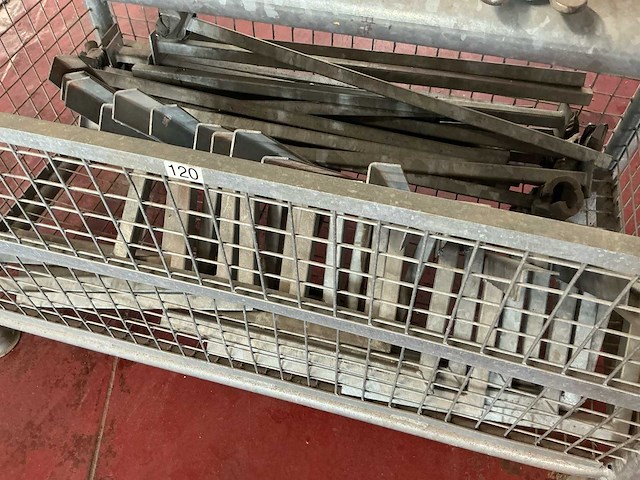 Gemengde partij steigeronderdelen / valbeveiliging - afbeelding 6 van  16