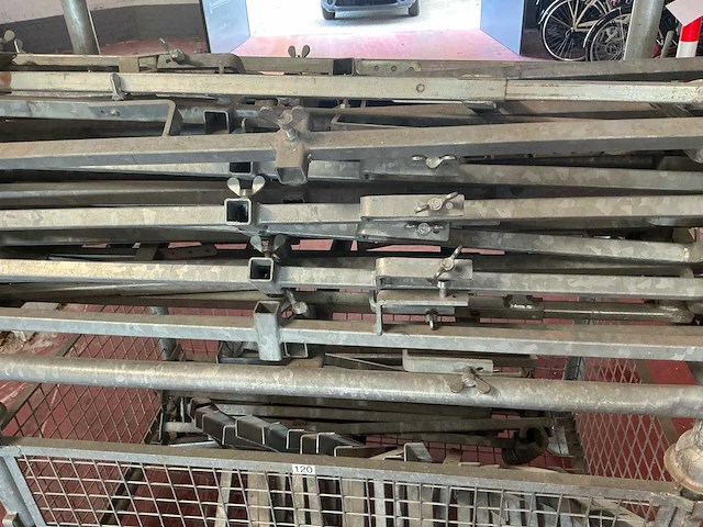 Gemengde partij steigeronderdelen / valbeveiliging - afbeelding 7 van  16