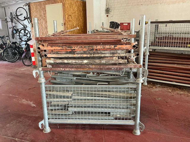 Gemengde partij steigeronderdelen / valbeveiliging - afbeelding 1 van  16