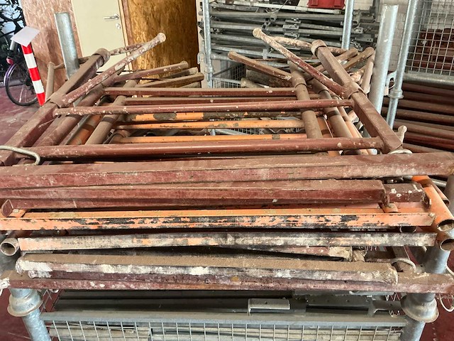 Gemengde partij steigeronderdelen / valbeveiliging - afbeelding 12 van  16