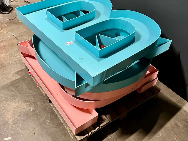 Gender reveal boy - girl mega letters 120cm! - afbeelding 2 van  3
