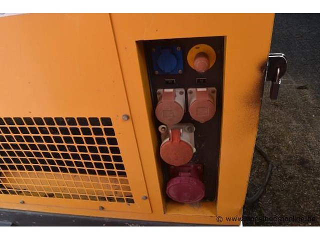Generator, atlas copco, qas 80, 80kva, 64kw, 400v, bouwjaar 2011, 1945kg, werking niet gekend - afbeelding 3 van  5