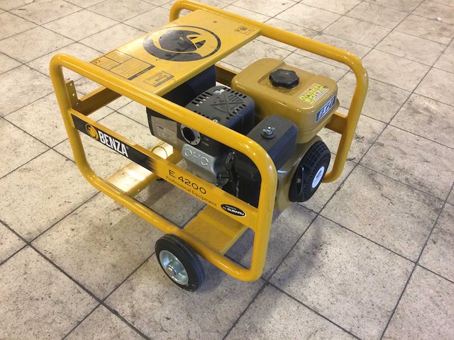 Generator benza e4200 - afbeelding 2 van  9