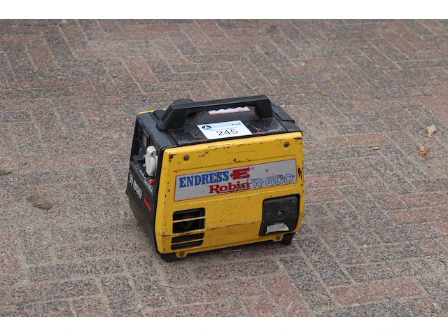 Generator endress robin r600 benzine - afbeelding 1 van  1