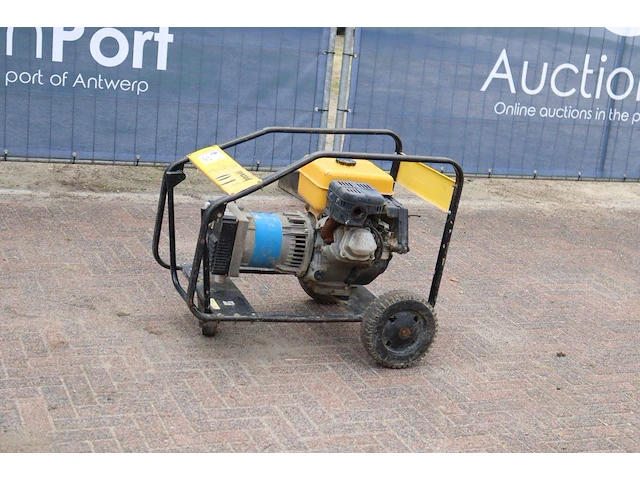Generator francepower fp4500 benzine 4kva - afbeelding 1 van  1
