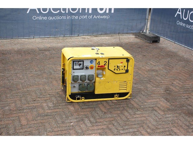 Generator gm ese 1307 dbg es din benzine 2013 12kva - afbeelding 1 van  1