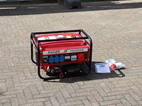Generator hager hk8000w benzine 2kva 400v nieuw (marge) - afbeelding 1 van  1
