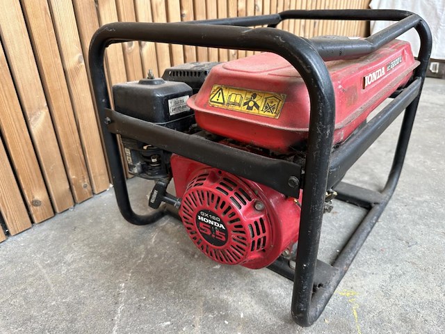 Generator honda ec 2200l - afbeelding 2 van  4