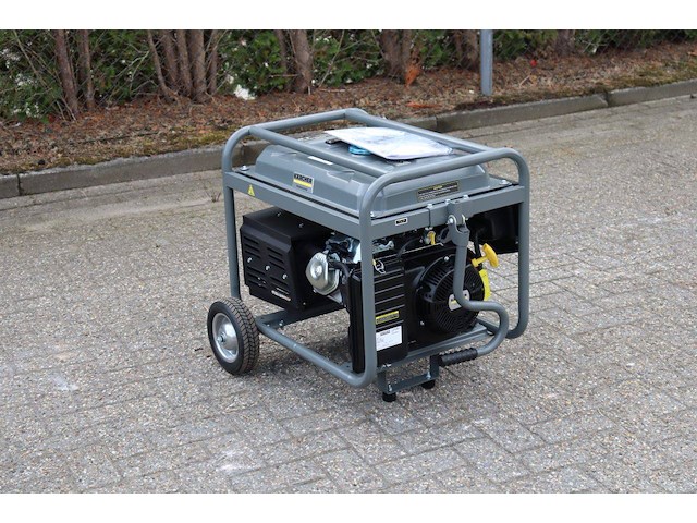 Generator kärcher pgg 8/3 benzine 7kva 2023 nieuw - afbeelding 1 van  1