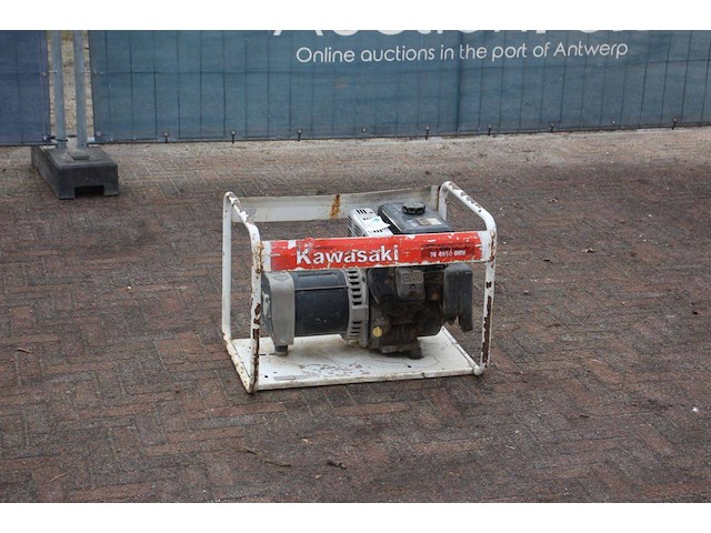 Generator kawasaki nauder fe 4003 ohv benzine 7.5 kva 1995 - afbeelding 1 van  1