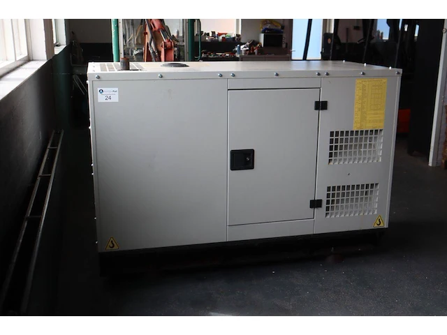 Generator magirus kd13dm diesel 13kva 2022 nieuw - afbeelding 1 van  1