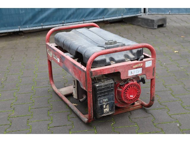 Generator rs s 5000 thhp1 ger 1811 benzine 1997 5kva - afbeelding 1 van  1