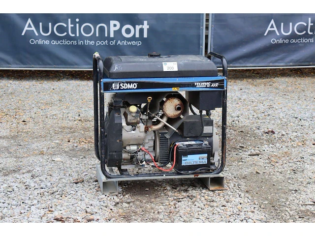 Generator sdm0 technic 20000 te avr benzine 2014 19kva - afbeelding 1 van  1