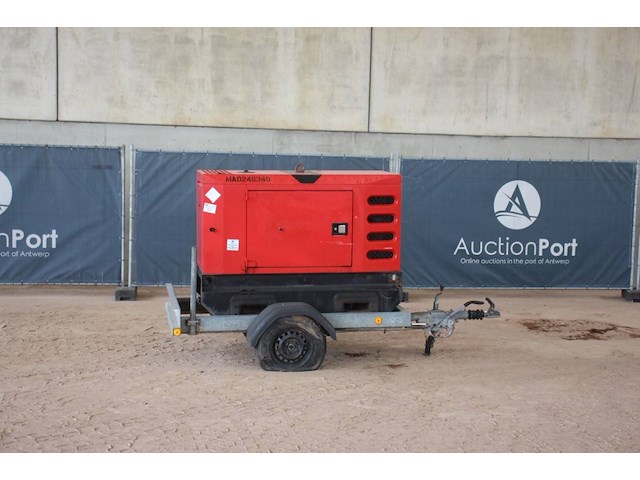 Generator sdmo r22 diesel 2012 - afbeelding 1 van  1