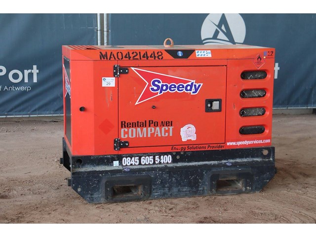 Generator sdmo r22 diesel 22kva 2014 - afbeelding 1 van  1
