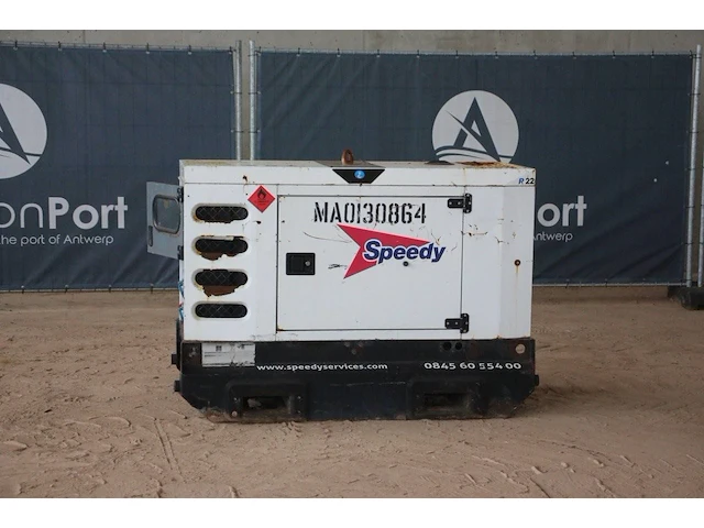 Generator sdmo r22c3 diesel 2011 - afbeelding 1 van  1