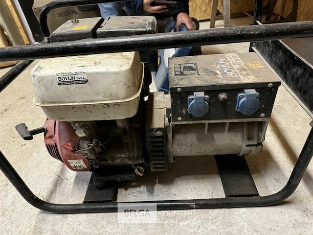 Generator - afbeelding 2 van  6