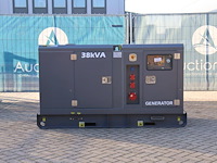 Generatoren - golfkarren - minigravers - wielladers - dumpers