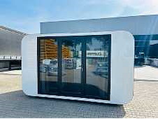 Generatoren, grondverzetmachines, snoeigereedschap en gereedschap