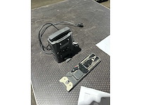 Generic - quick release plate + sony charger - afbeelding 1 van  1