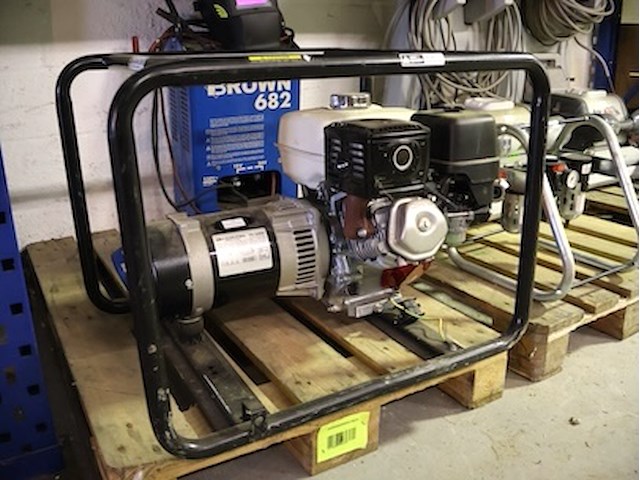 Genermore generator - afbeelding 1 van  6