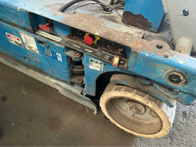 Genie gs 2032 hoogtewerker - afbeelding 3 van  4
