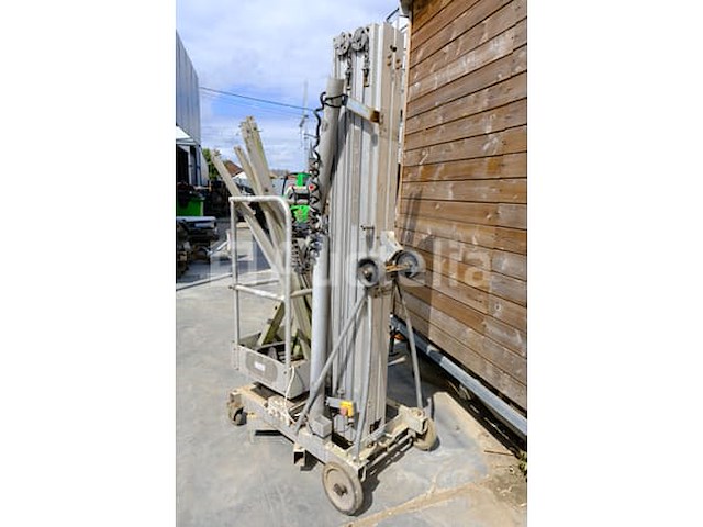 Genie plc 30p luchtwerkplatform - afbeelding 3 van  8