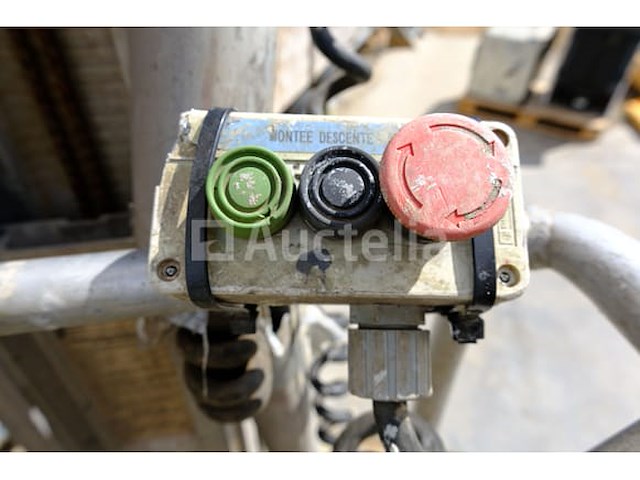 Genie plc 30p luchtwerkplatform - afbeelding 7 van  8