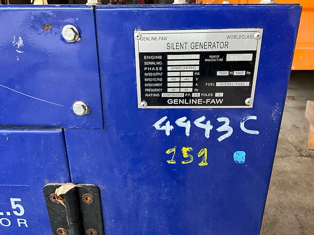 Genline-faw 42.5 geluidsdichte dieselgeneratorset – jaar 2015 - afbeelding 12 van  12