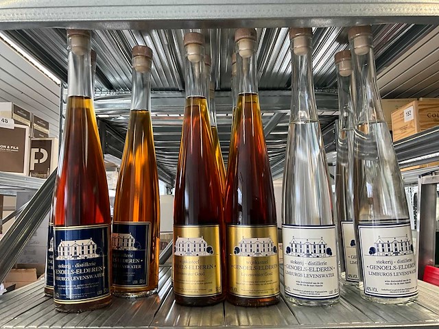 Genoels-elderen limburgs levenswater overig gedistilleerd (13x) - afbeelding 1 van  6