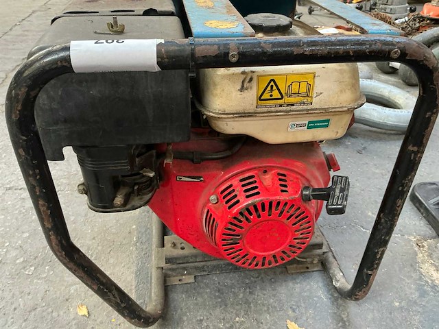 Genset mg 5000 i-h stroomgenerator - afbeelding 4 van  6