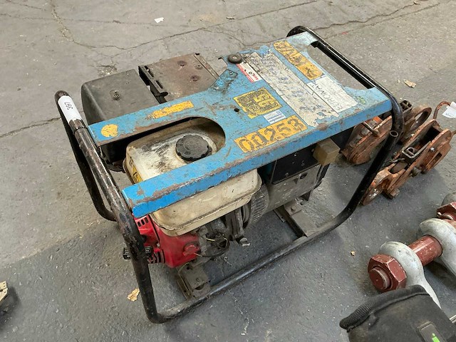 Genset mg 5000 i-h stroomgenerator - afbeelding 5 van  6