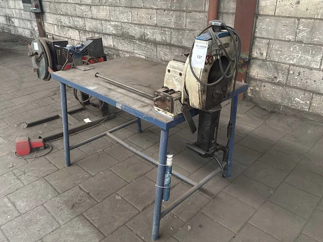 Georg fischer buizen knipmachine - afbeelding 1 van  4