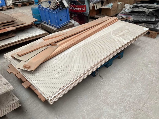 Geperforeerd plaatmateriaal en panelen - afbeelding 2 van  6